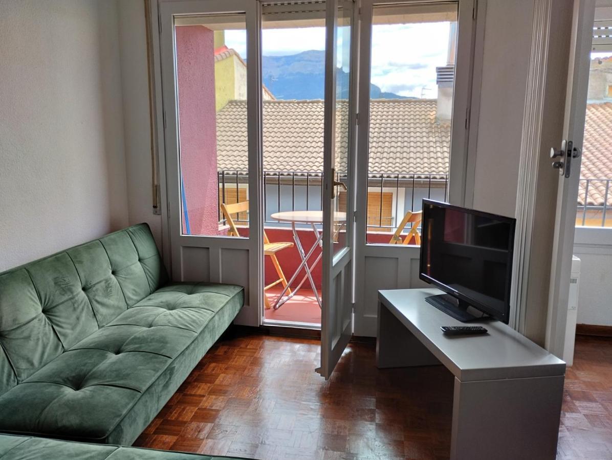 Luminoso, Centrico Y Silencioso Apartamento Хака Екстер'єр фото